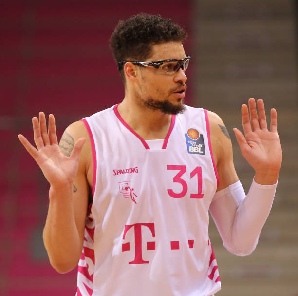 安特托昆博 安特托昆博